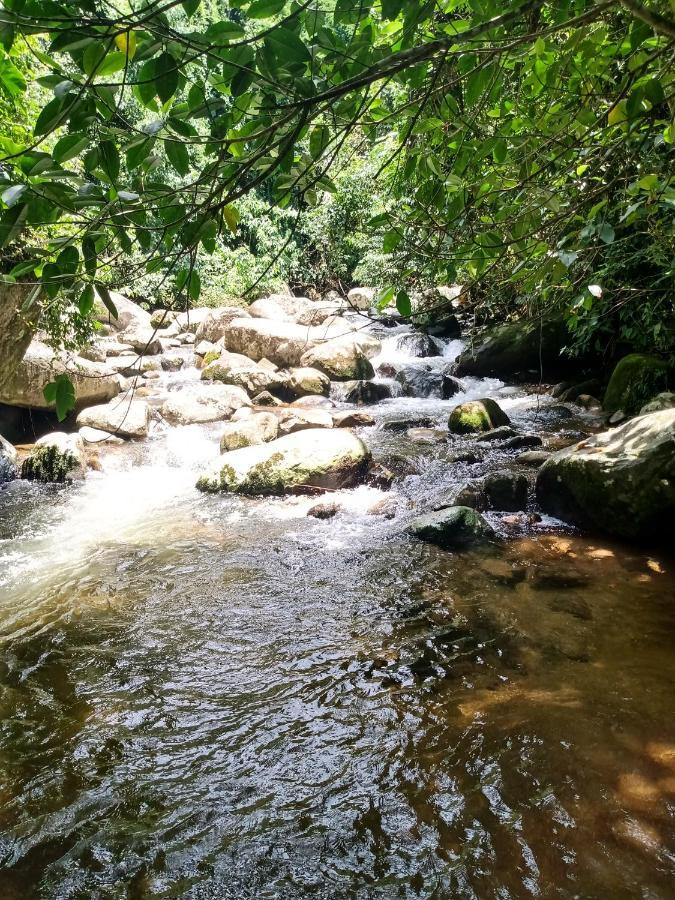 Hostal Raio De Fogo *