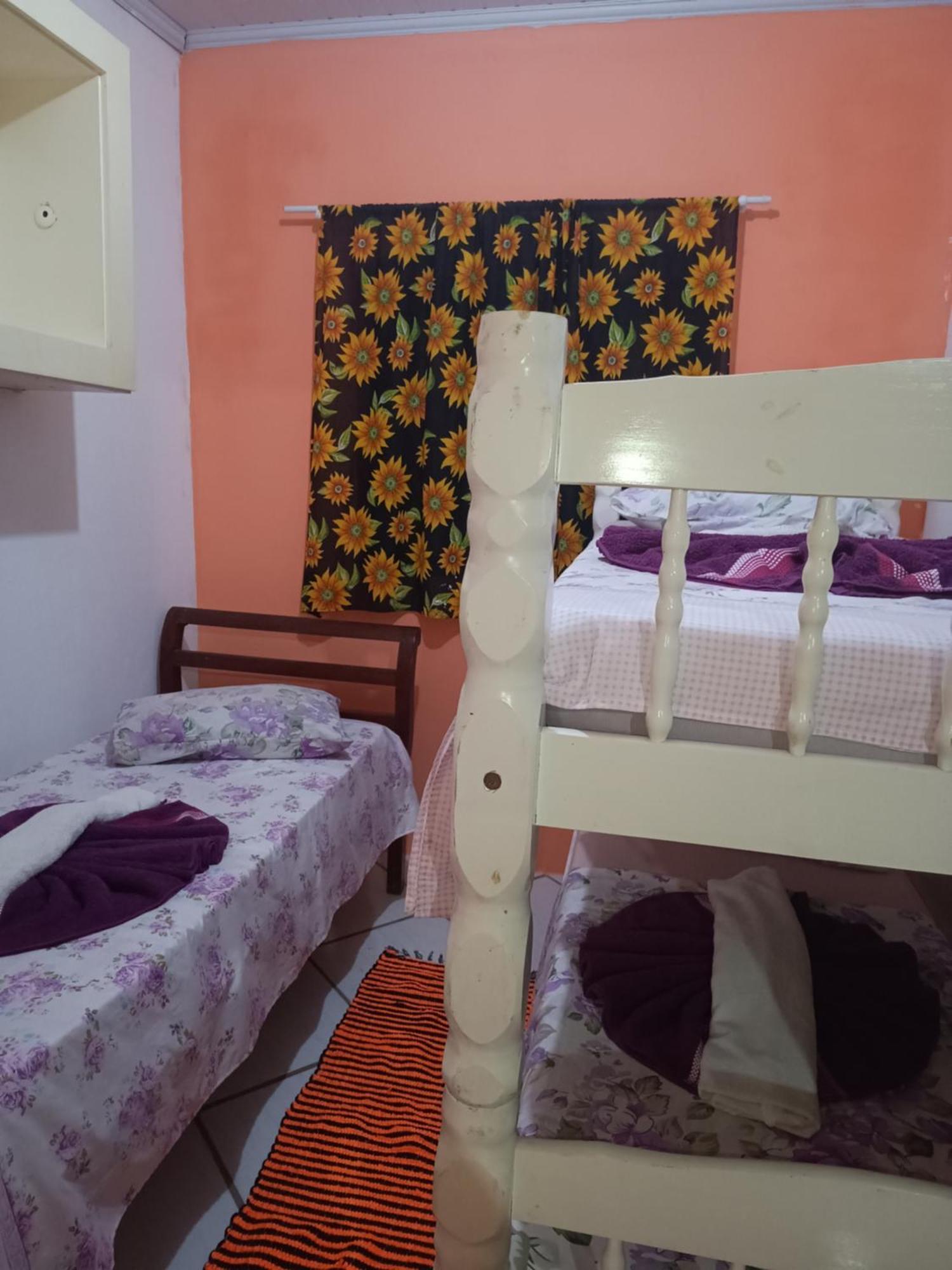 Raio De Fogo Hostal