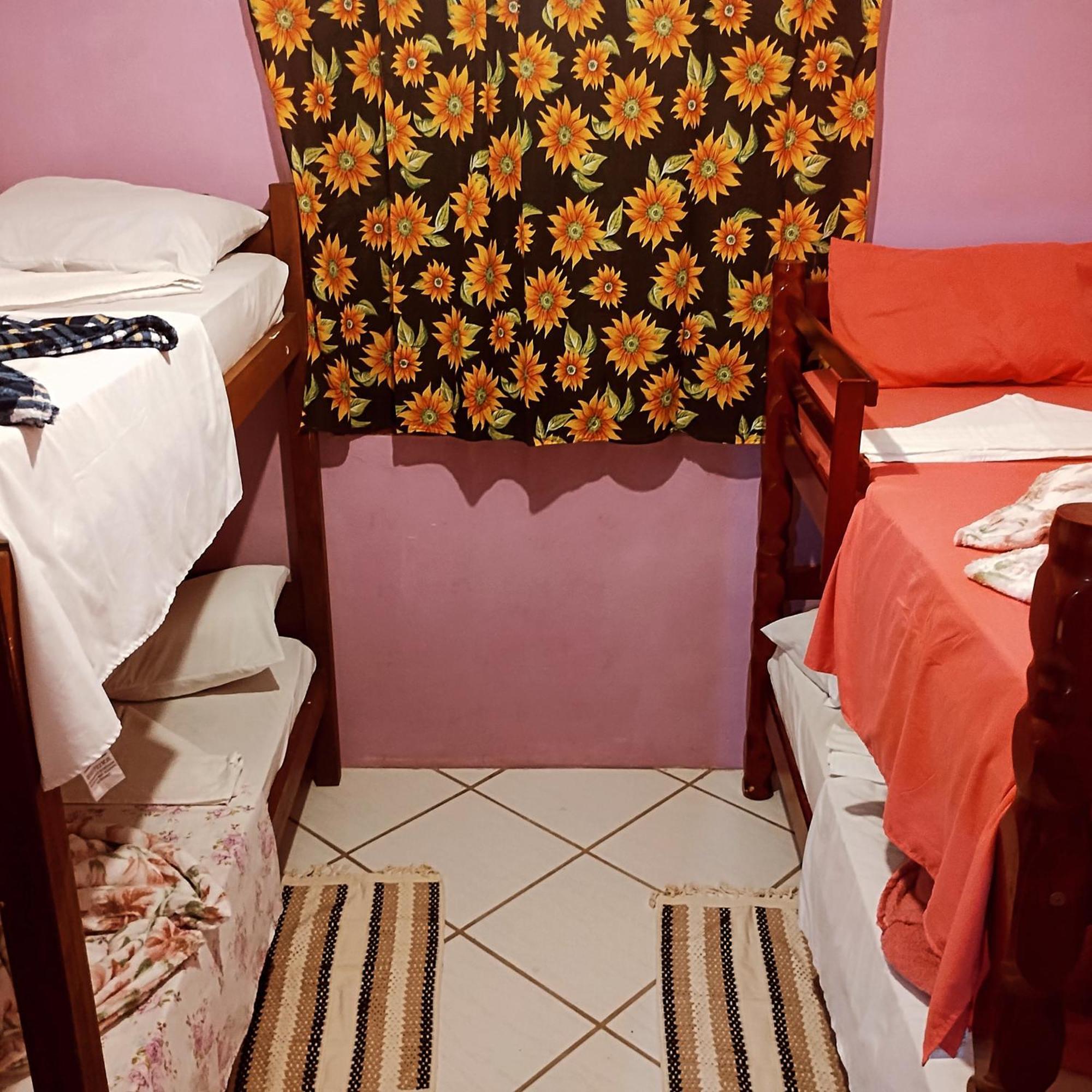 Raio De Fogo Hostal Parati